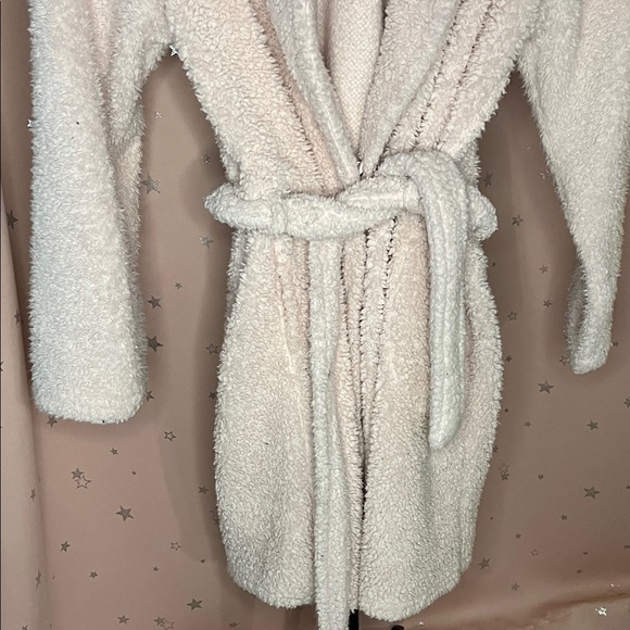 Fuzzy Light Pink Fleece Robe - Picture 3 of 6